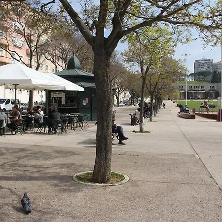 Junto A Fonte Luminosa Apartamento Lisboa