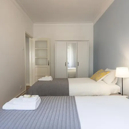 Apartamento Junto A Fonte Luminosa Lisboa