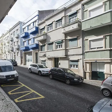 Junto A Fonte Luminosa