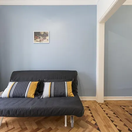 Junto A Fonte Luminosa Lissabon